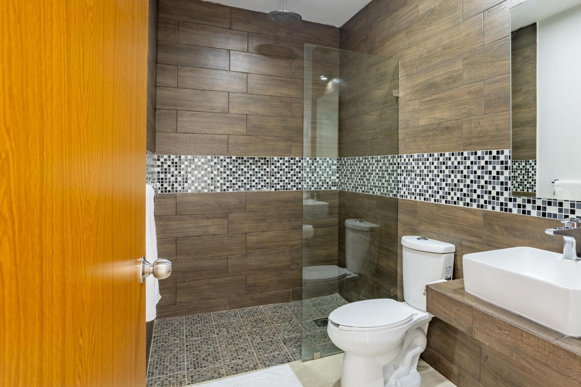 Winday Express Hotel 4*